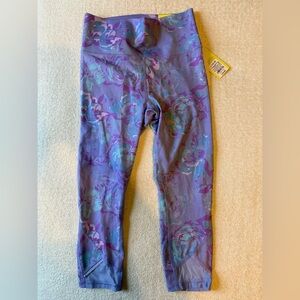 NWT All In Motion Athletic Capri Length Leggings, Purple. Sz 10-12